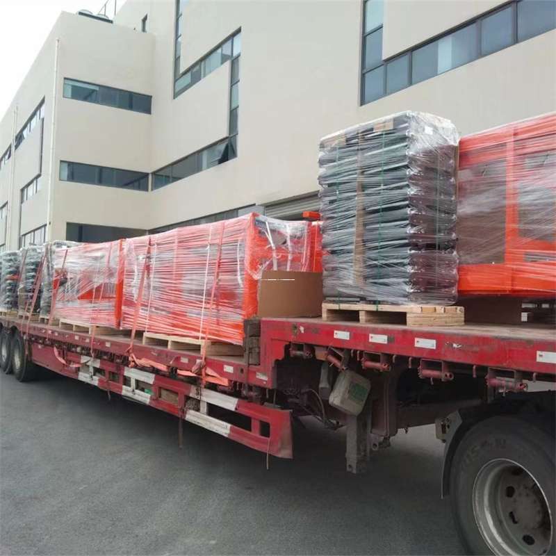 河南新乡凤泉到新疆伊犁霍城县物流公司河南新乡凤泉至新疆伊犁霍城县物流专线往返运输